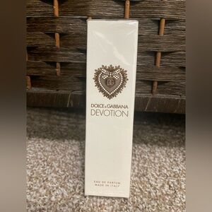Dolce & Gabbana Devotion Fragrance with Box in Cream